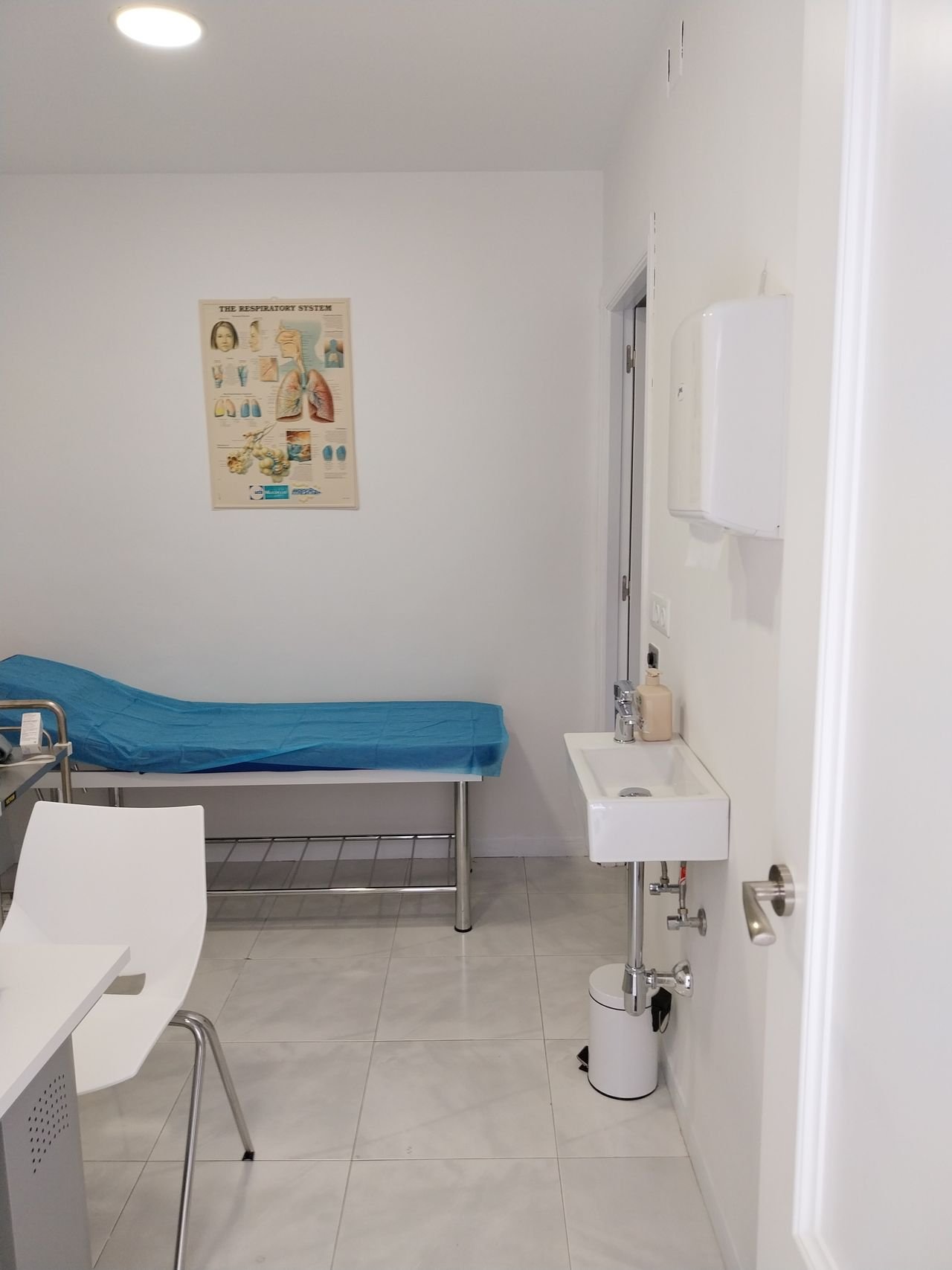 e6a2275c-1ef0-430d-8005-4d2250964fcc_large